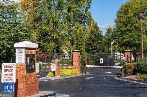 1250 Parkwood Circle Atlanta - Photo 9