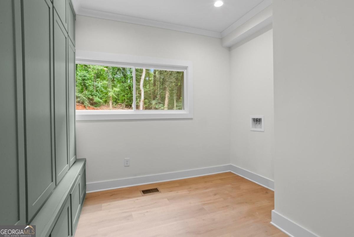 300 Nottingham Drive Woodstock - Photo 28