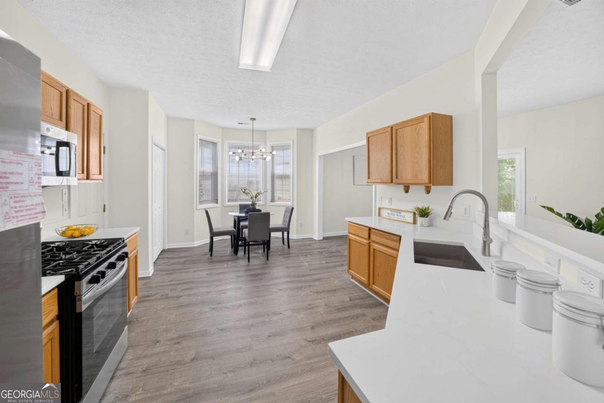 388 Weatherstone Place Woodstock - Photo 7