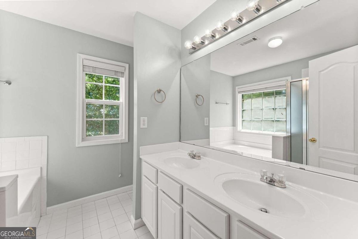 446 Sandtrap Lane Buford - Photo 26