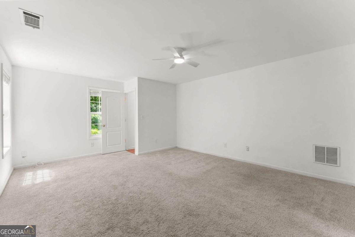 446 Sandtrap Lane Buford - Photo 9