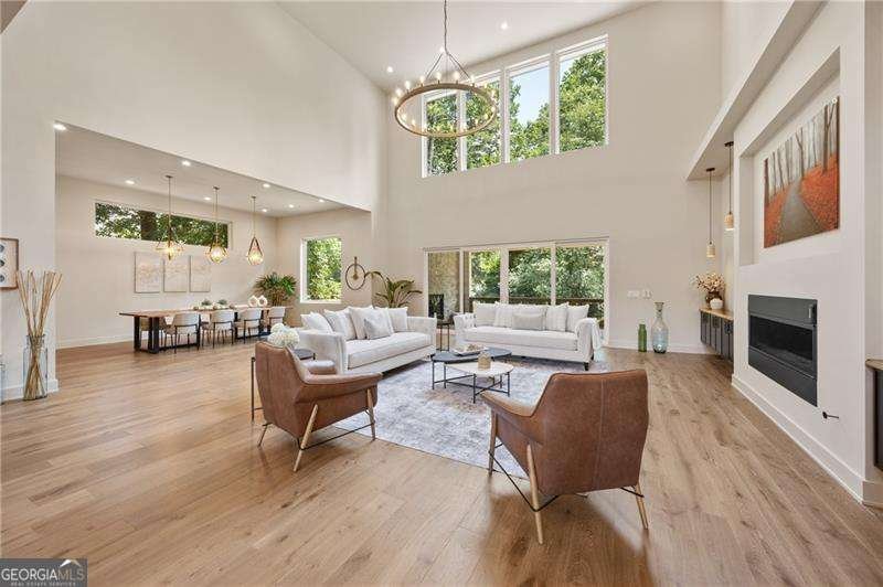 680 Carriage Drive Sandy Springs - Photo 12