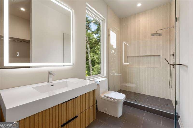 680 Carriage Drive Sandy Springs - Photo 44