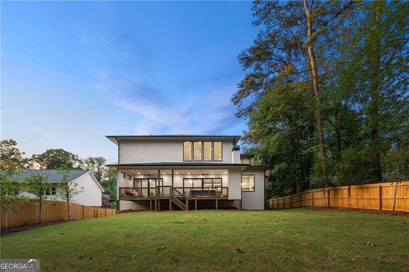 680 Carriage Drive Sandy Springs - Photo 54