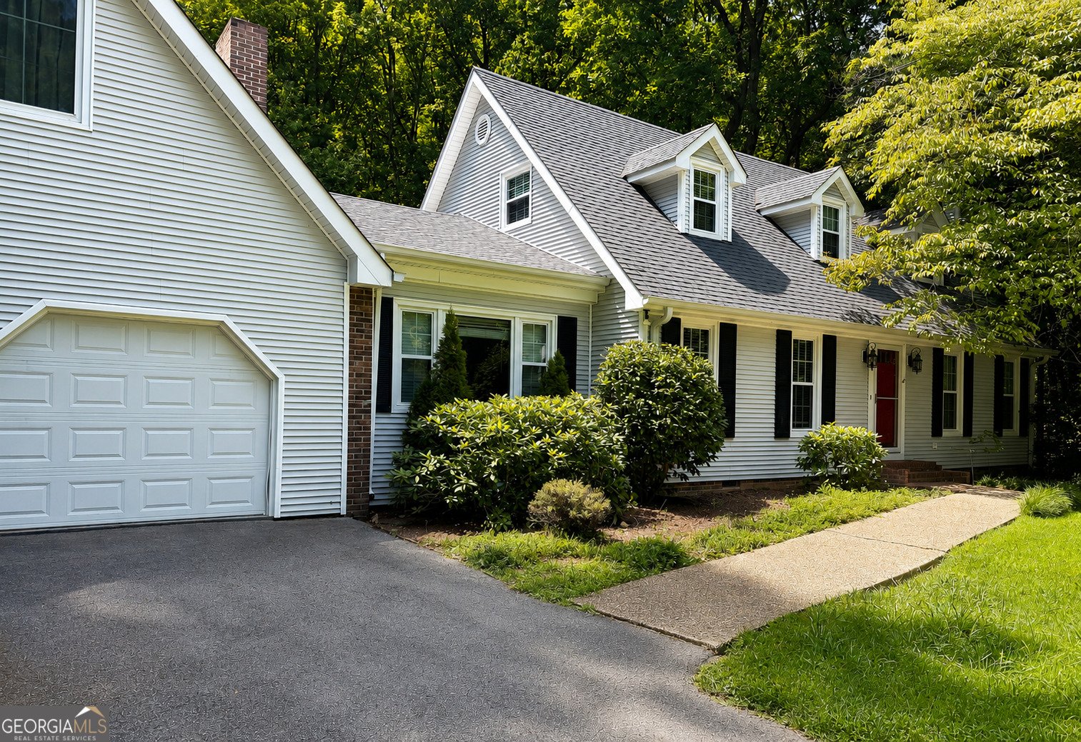 1922 Sourwood Drive Dalton - main photo