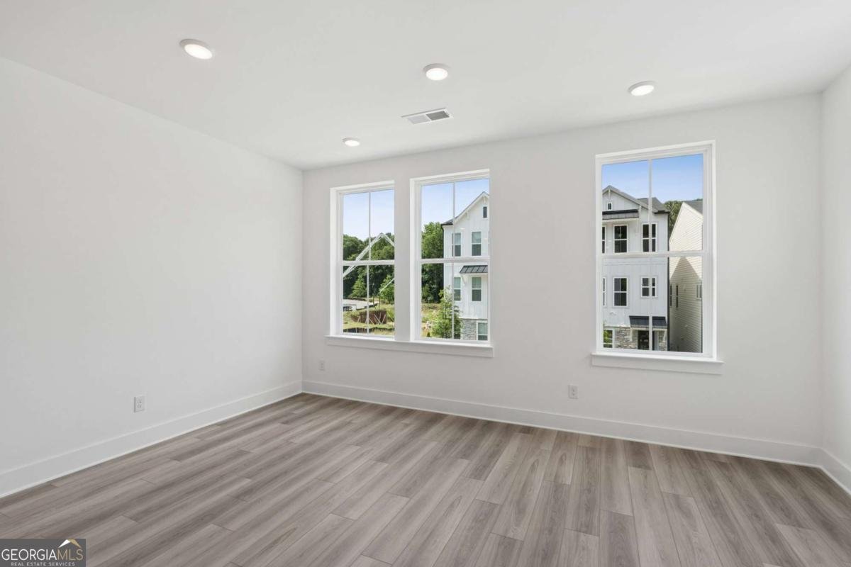 736 Auguste Avenue Scottdale - Photo 10