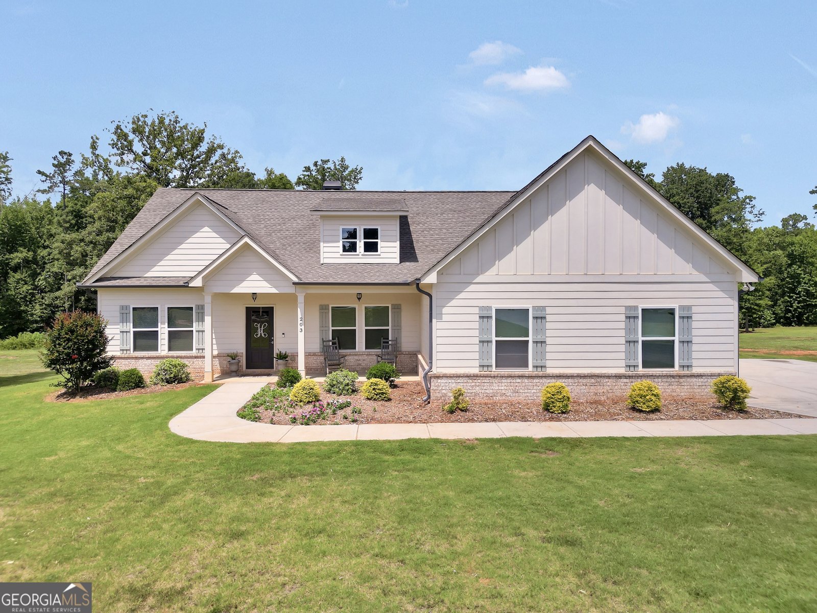 203 Oak Ridge Drive Monticello - main photo