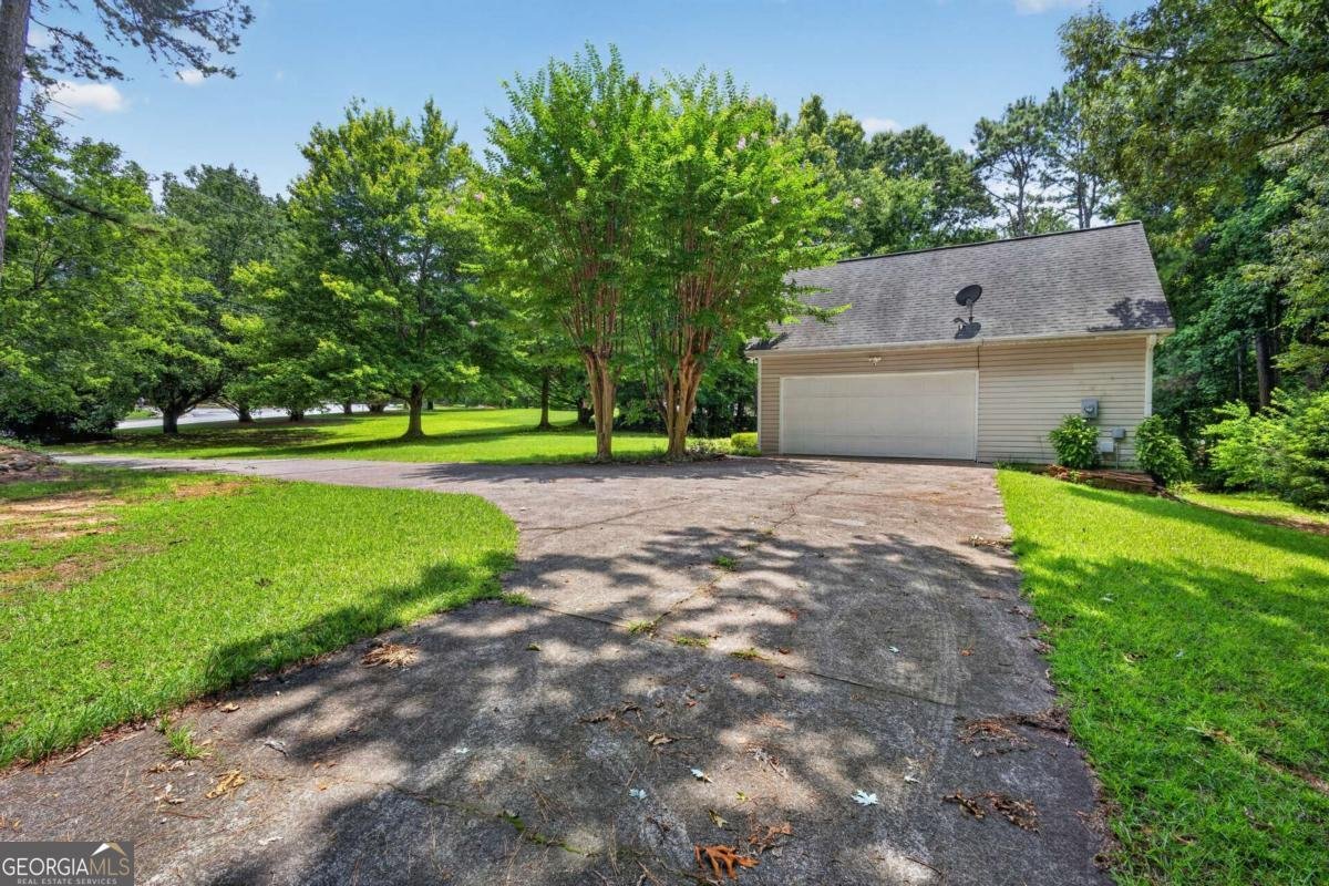 4460 Suwanee Dam Road Suwanee - Photo 11
