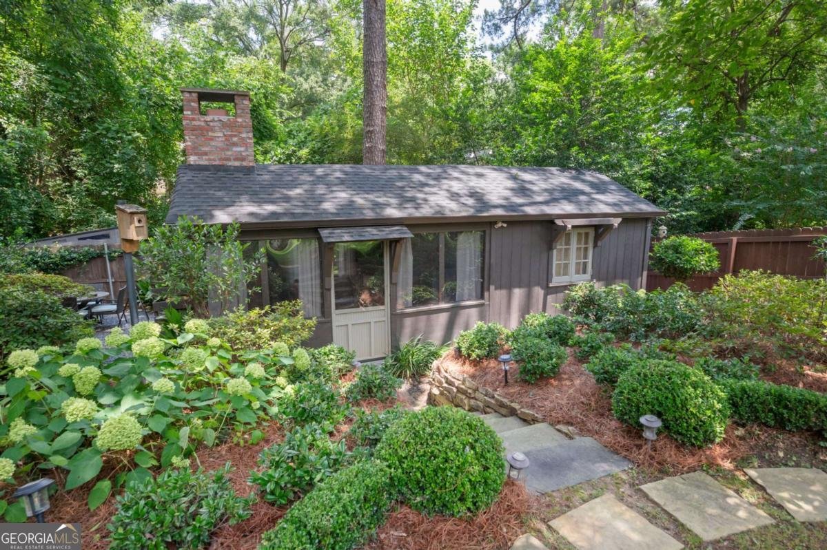 1657 Laurel Avenue Atlanta - Photo 34