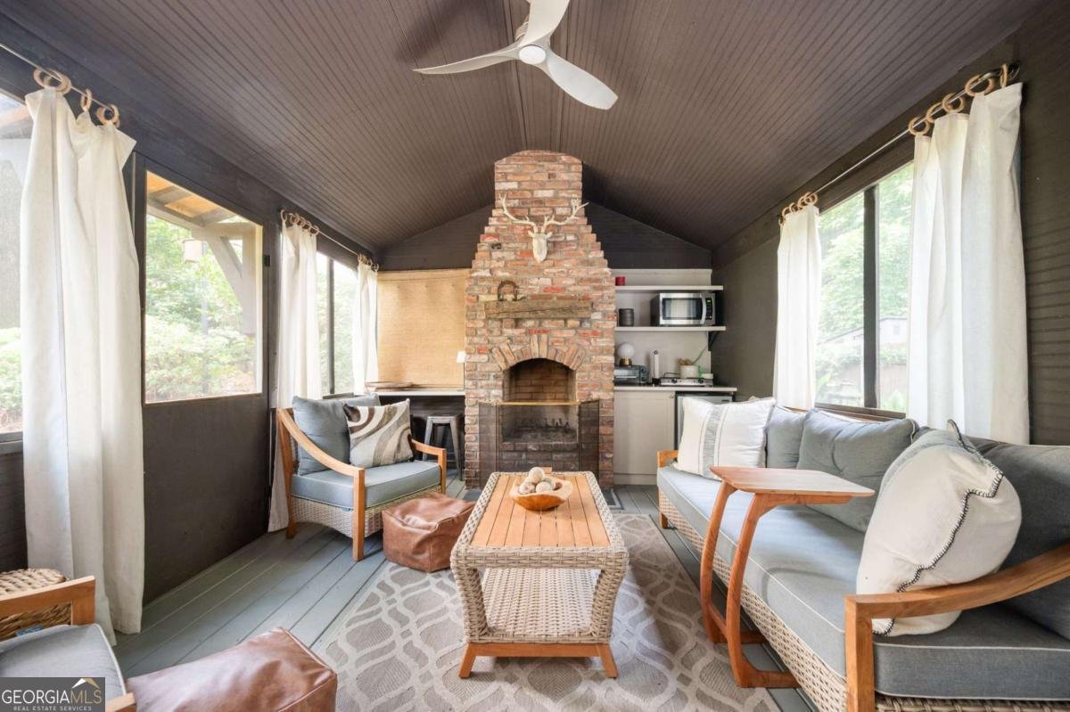 1657 Laurel Avenue Atlanta - Photo 42