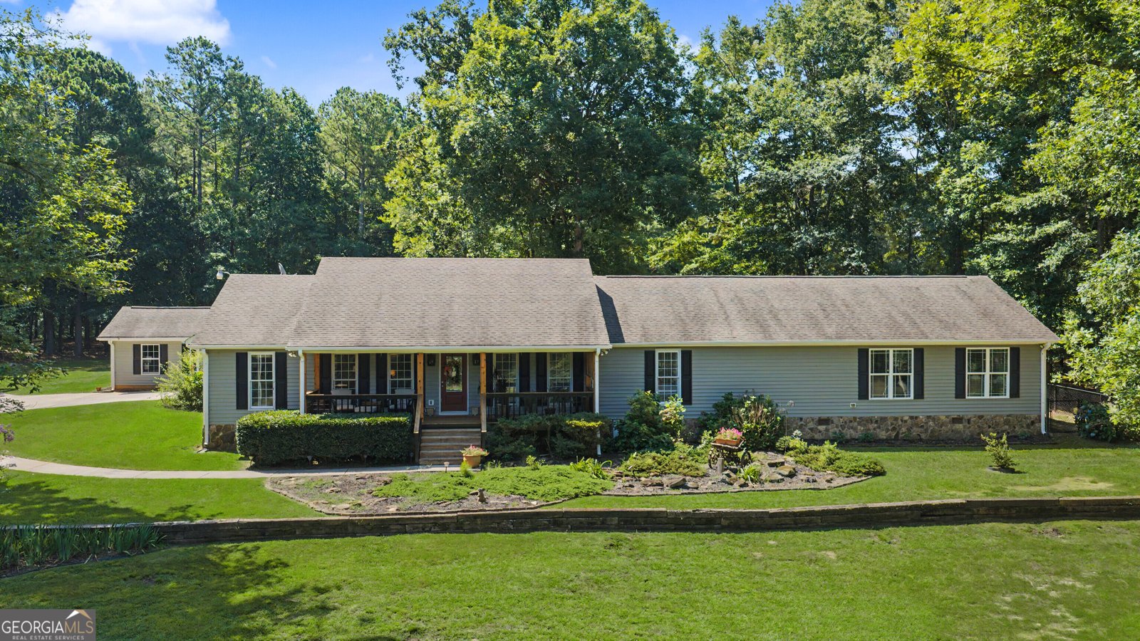 121 Peacock Road Barnesville - main photo