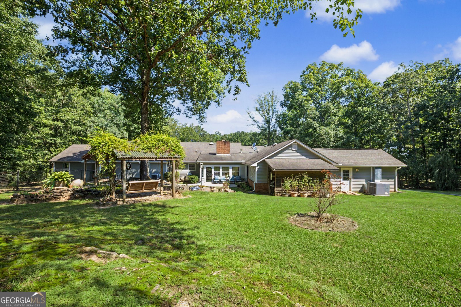 121 Peacock Road Barnesville - Photo 12