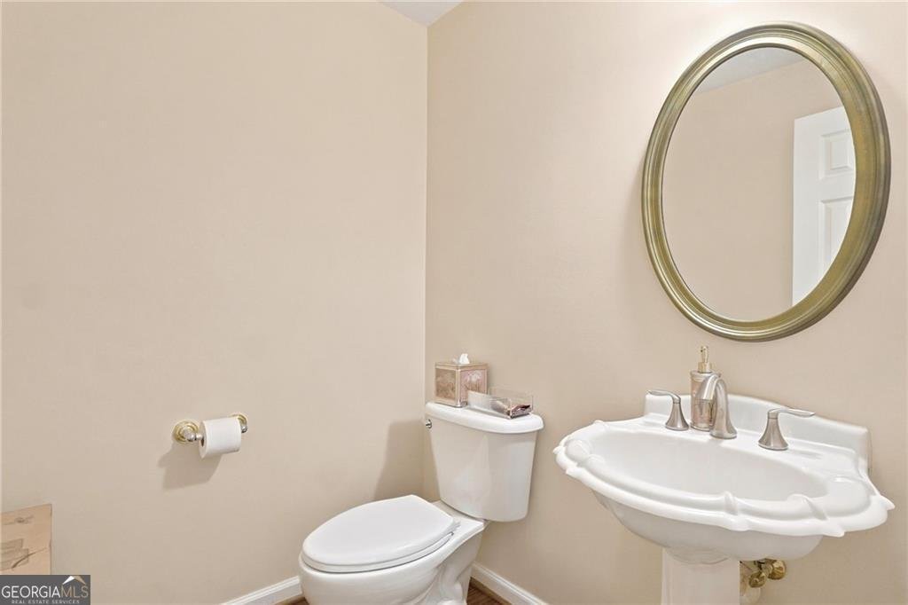 12815 Morningpark Circle Alpharetta - Photo 17