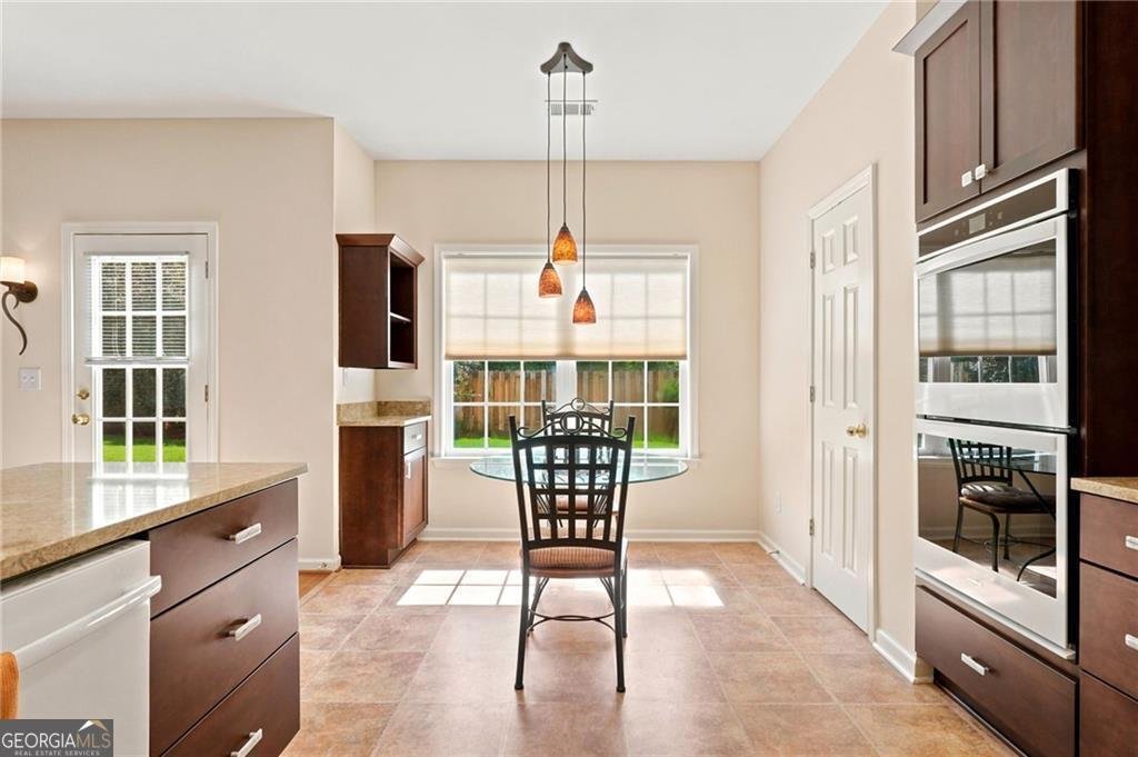 12815 Morningpark Circle Alpharetta - Photo 7