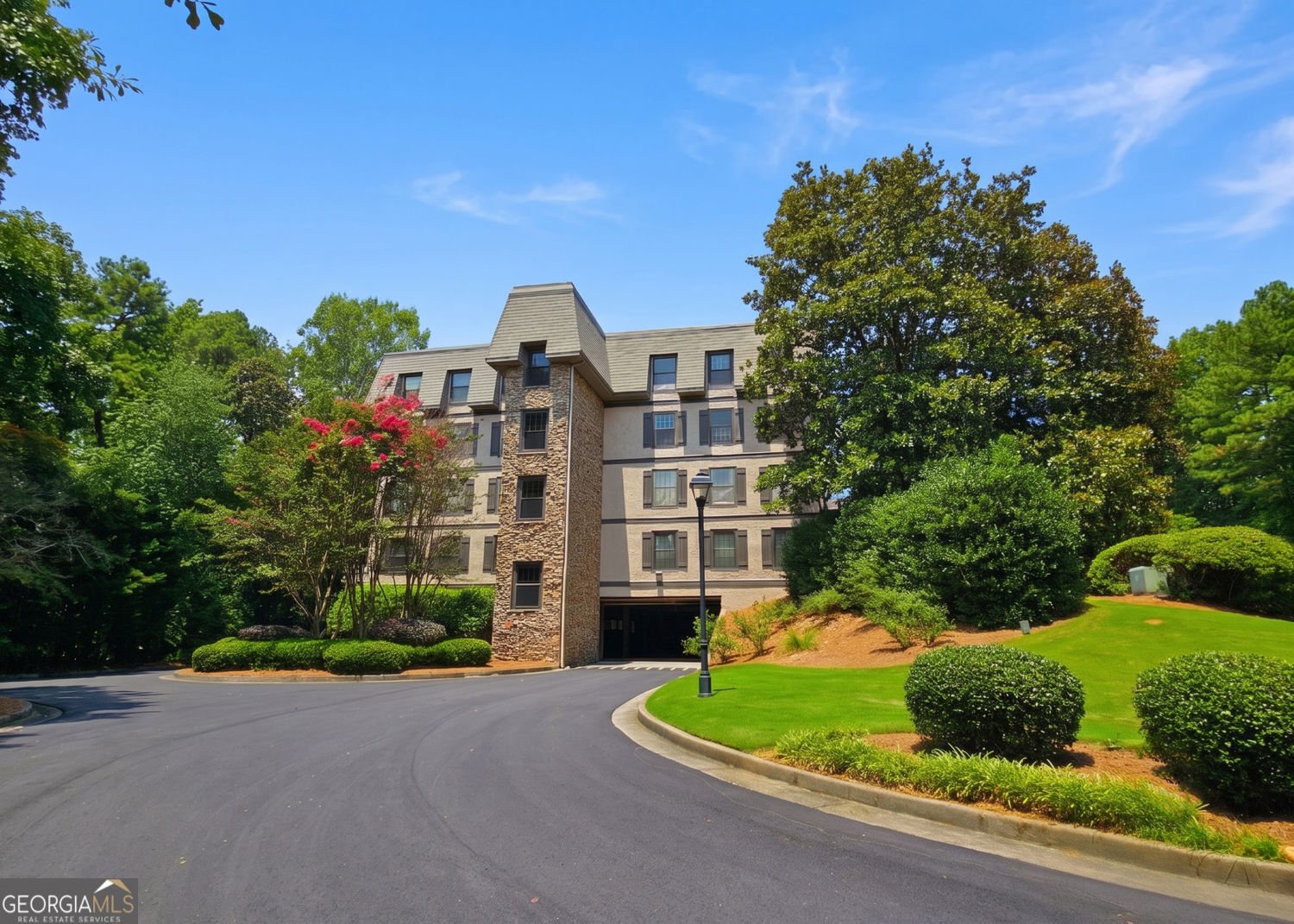 1106 Highland Bluff Drive Atlanta - Photo 18
