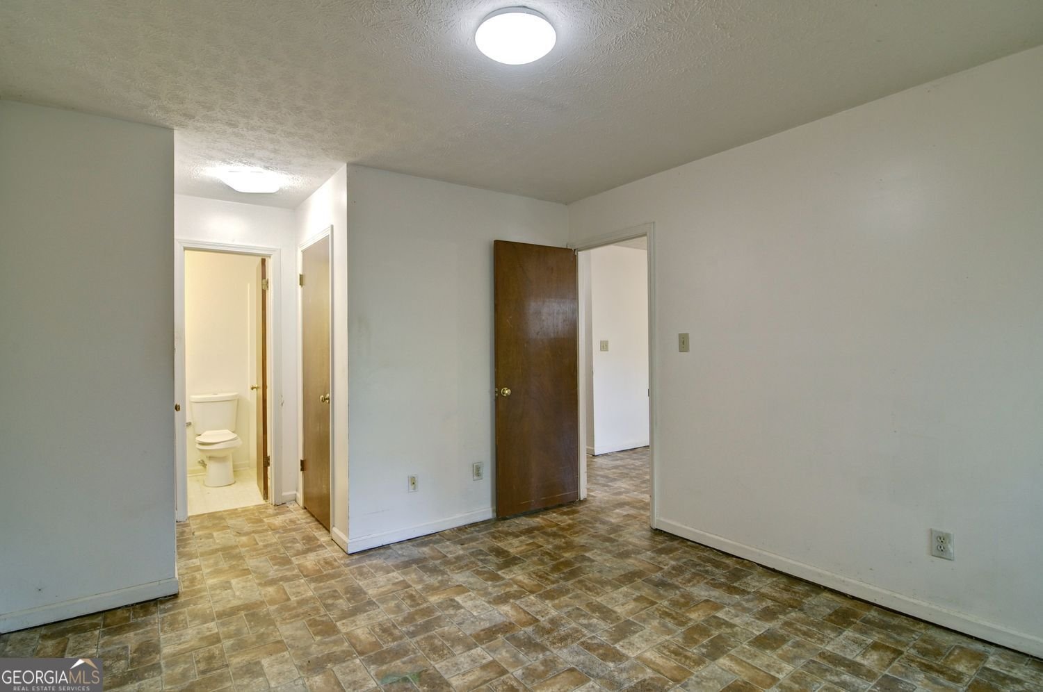 5653 Waterford Court Morrow - Photo 18