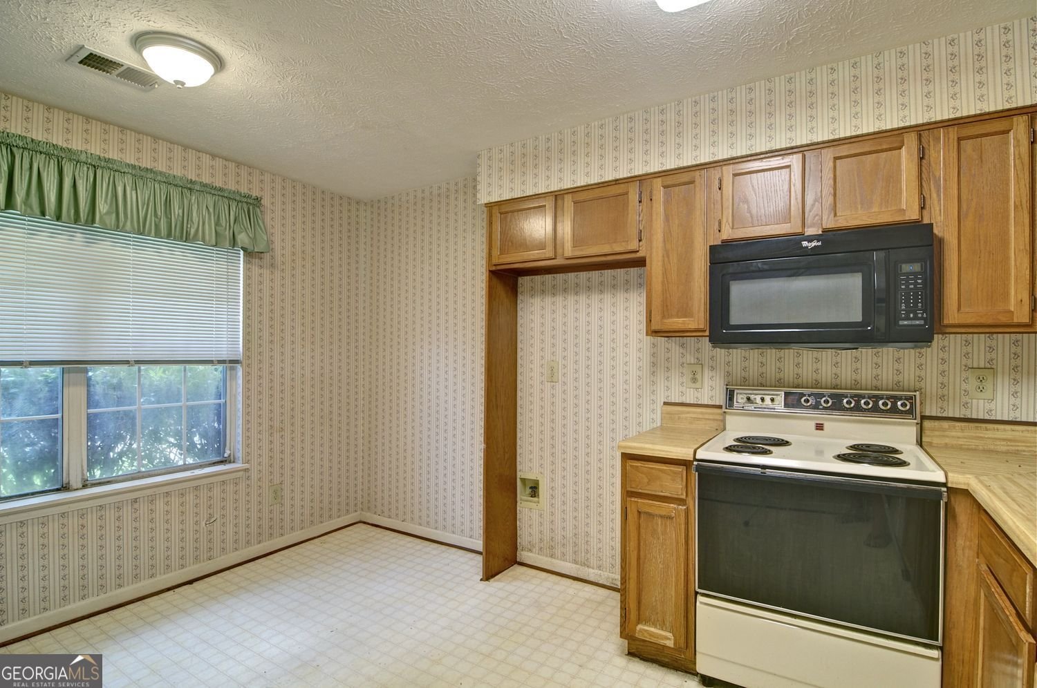 5653 Waterford Court Morrow - Photo 7