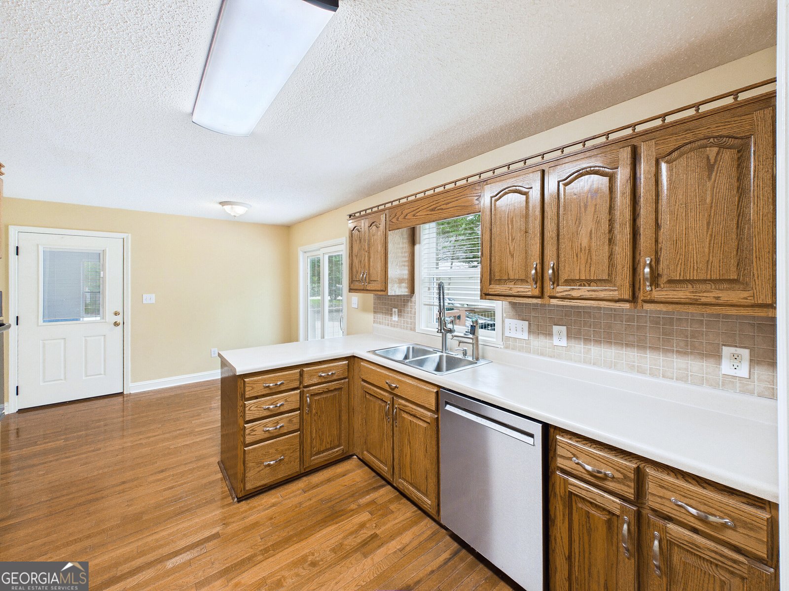 331 Wimbledon Court Macon - Photo 26