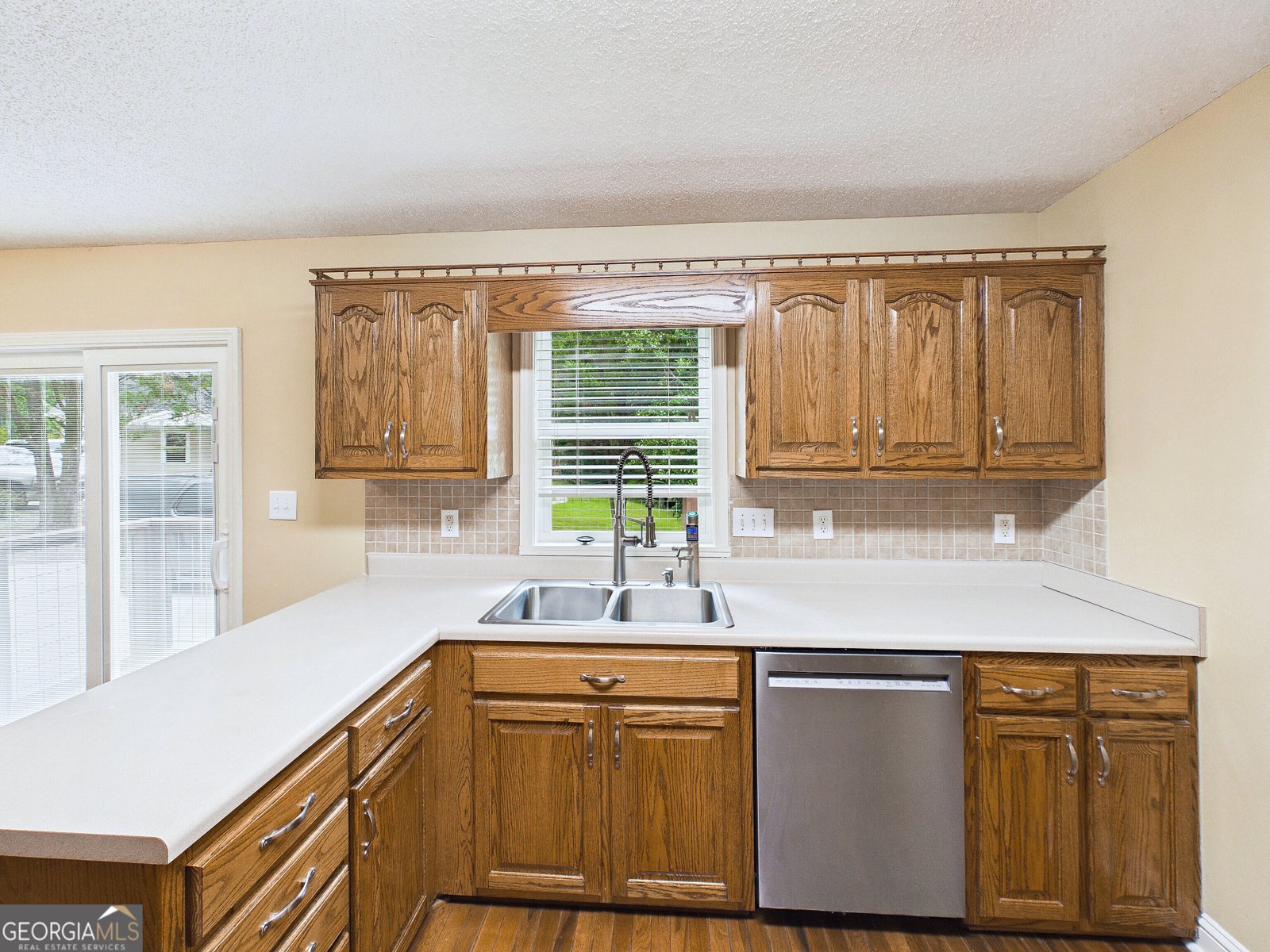 331 Wimbledon Court Macon - Photo 27