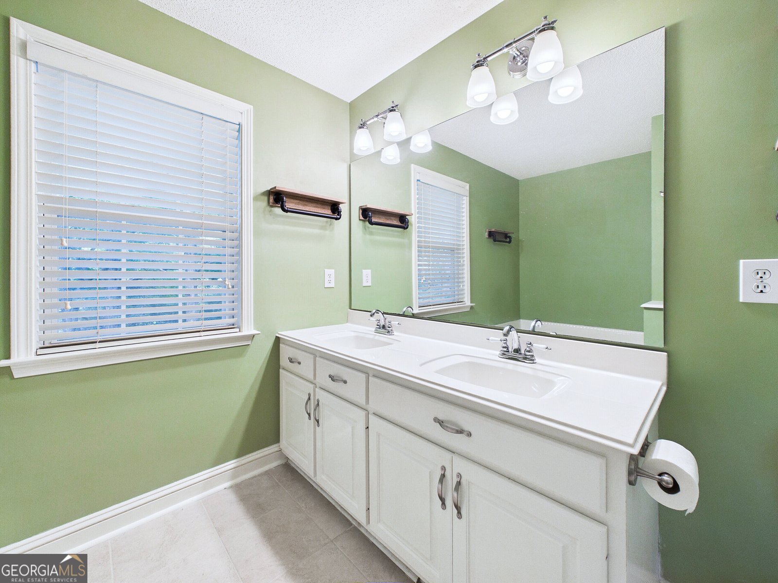 331 Wimbledon Court Macon - Photo 44