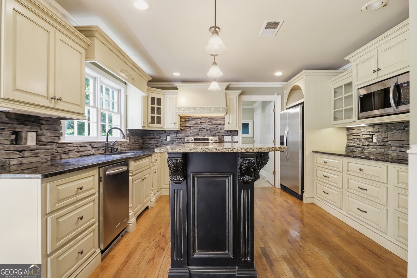 2416 Westport Circle Marietta - Photo 9