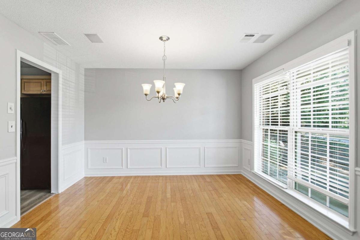 570 Ashland Parkway Woodstock - Photo 12