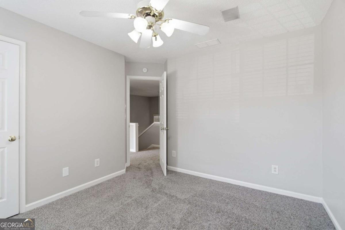570 Ashland Parkway Woodstock - Photo 17