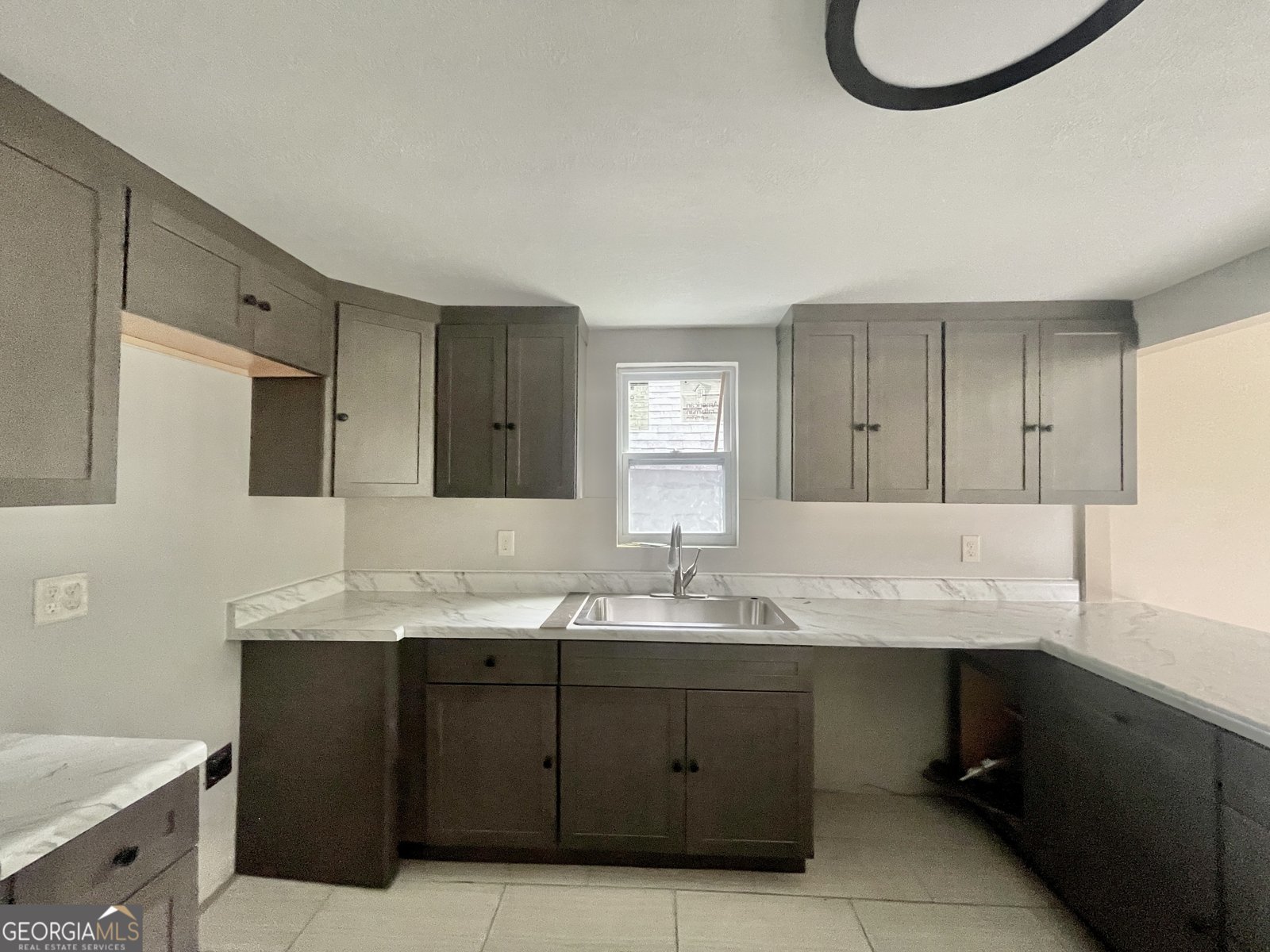 212 Franklin Street Manchester - Photo 13