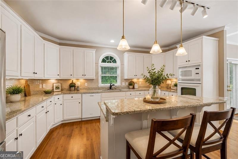 5035 Hampshire Court Suwanee - Photo 24
