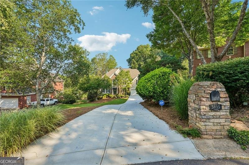 5035 Hampshire Court Suwanee - Photo 68