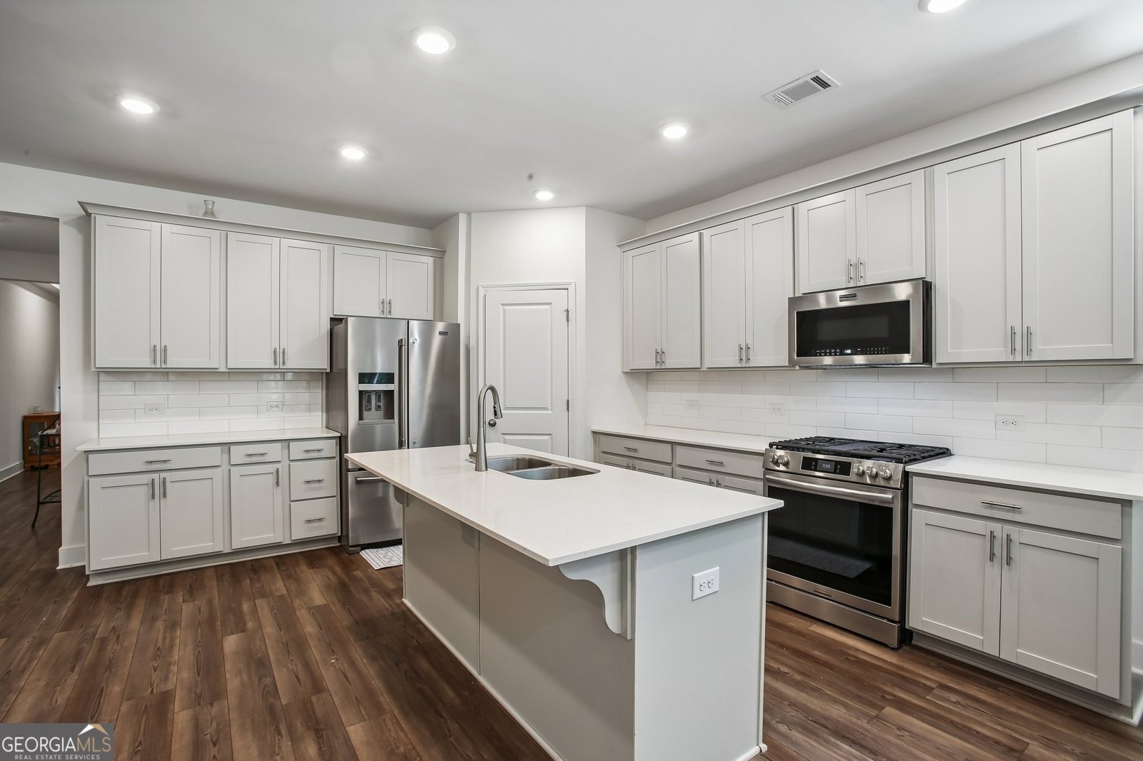 54 Airmont Drive Sharpsburg - Photo 7