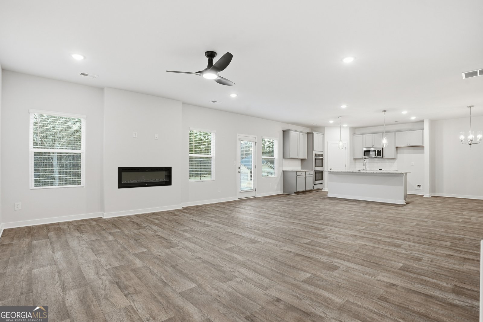 355 Jarrett Street Fairburn - Photo 6