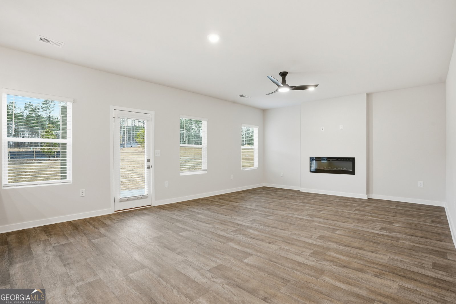 361 Jarrett Street Fairburn - Photo 8