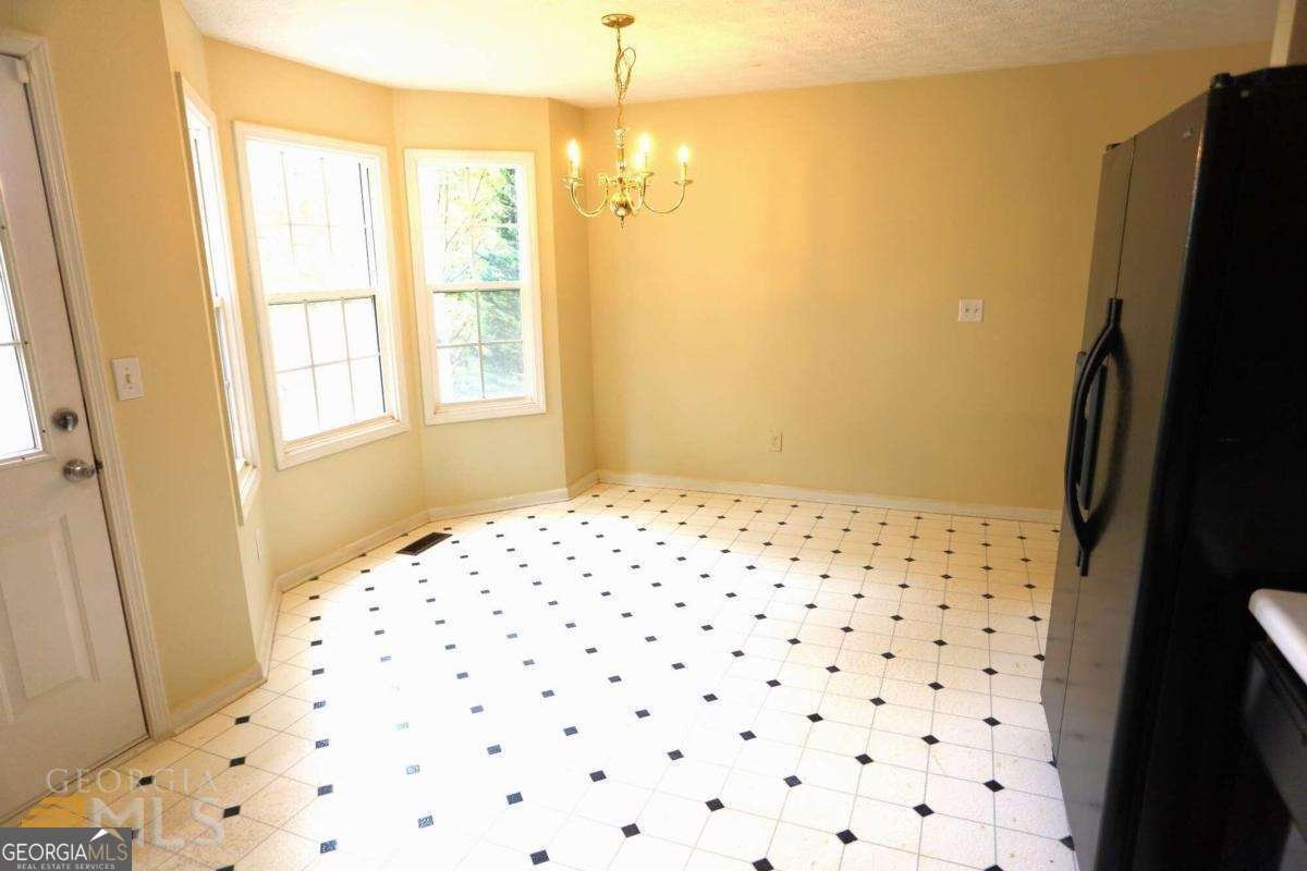 354 Kathy Court Douglasville - Photo 7