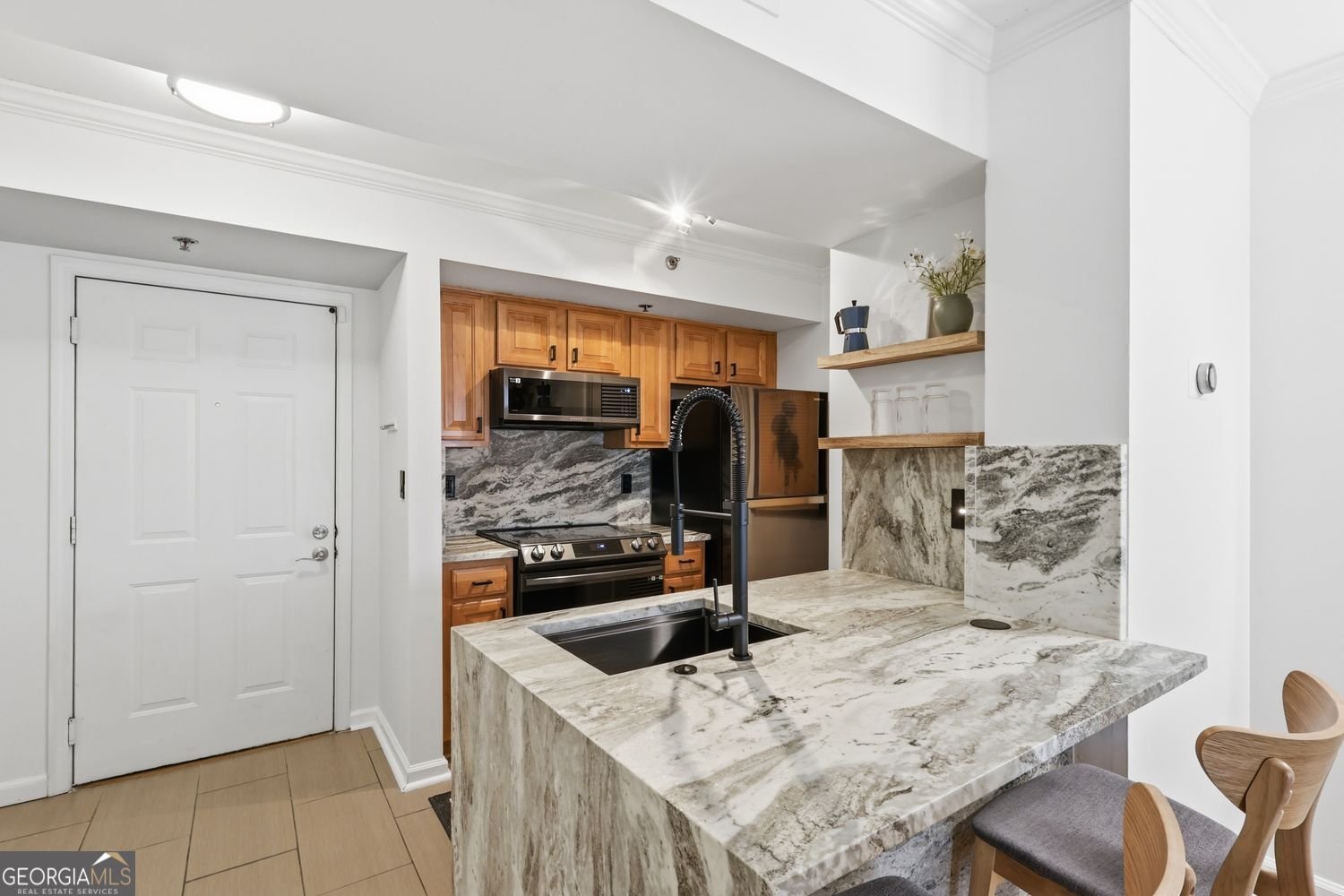 795 Hammond Drive Sandy Springs - Photo 8