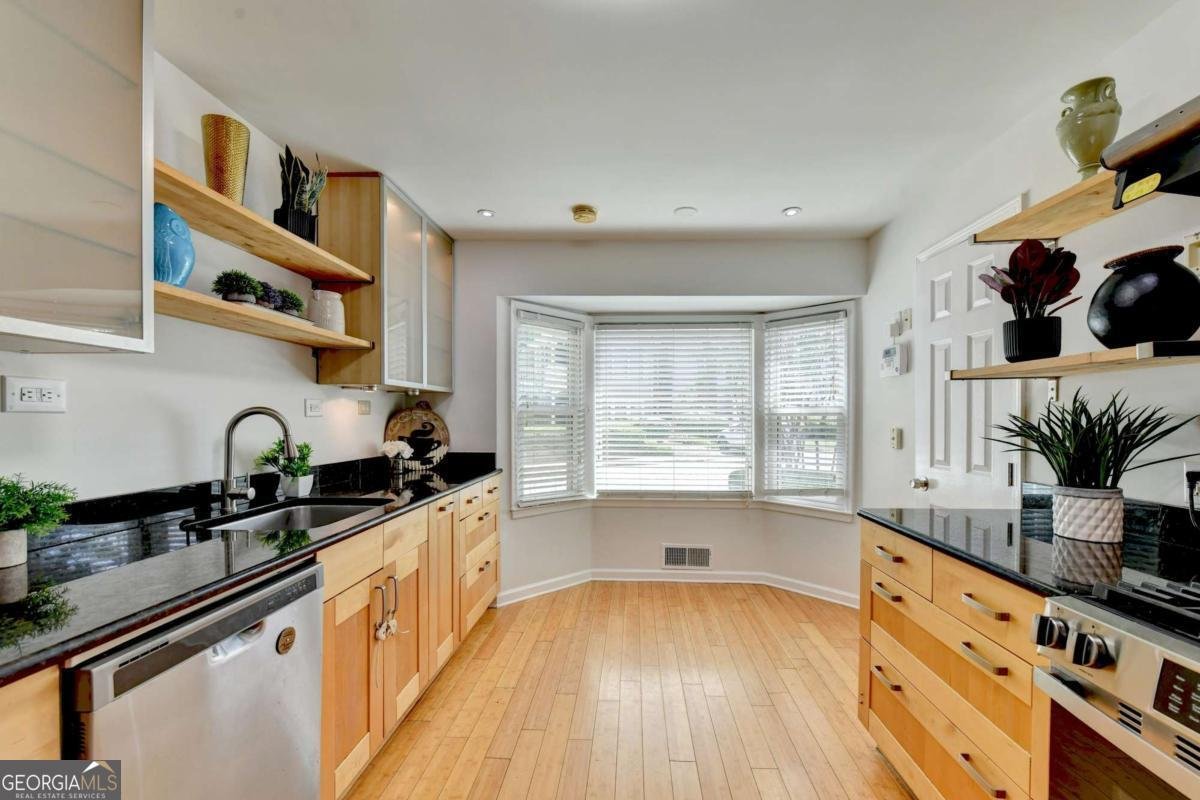 1006 Camden Court Atlanta - Photo 29