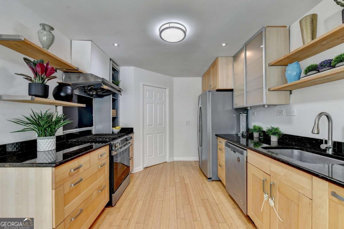 1006 Camden Court Atlanta - Photo 36