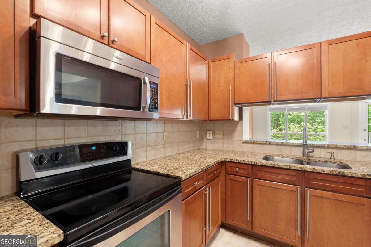 1250 Parkwood Circle Atlanta - Photo 15