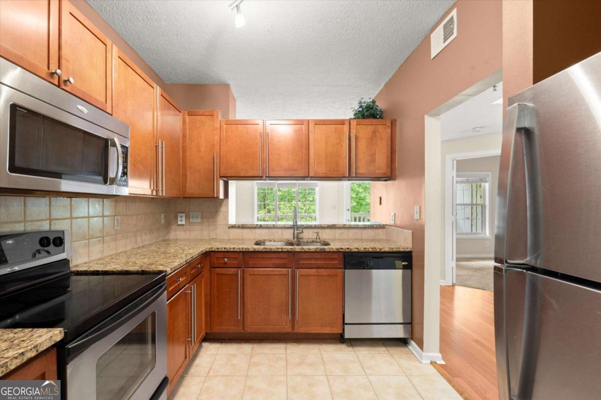 1250 Parkwood Circle Atlanta - Photo 16