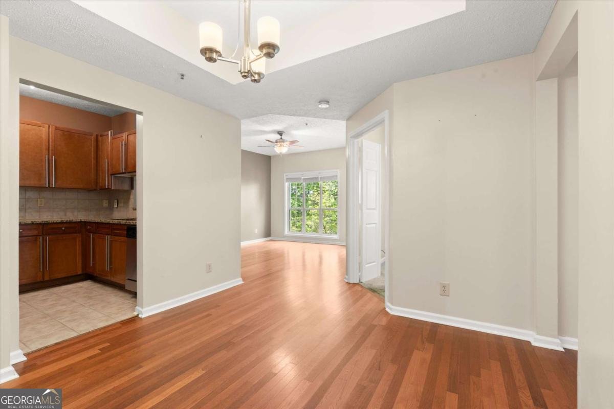 1250 Parkwood Circle Atlanta - Photo 7