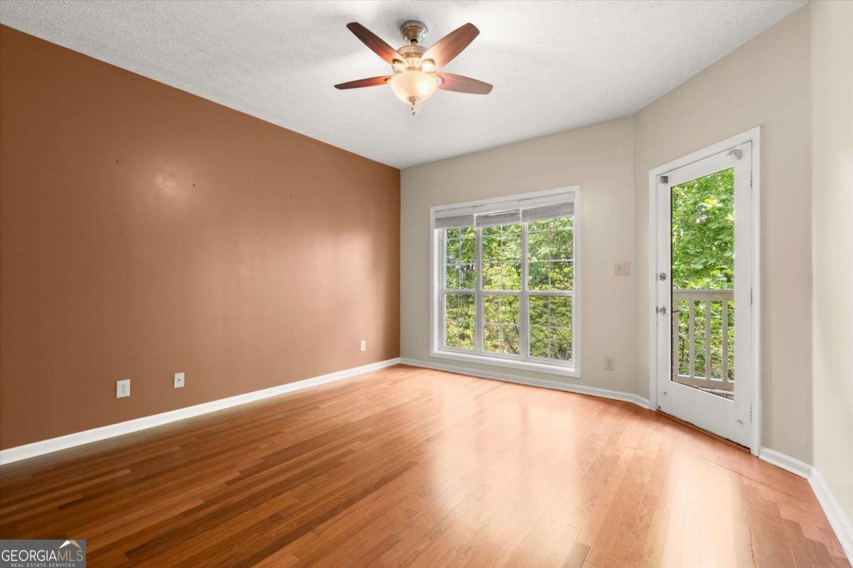 1250 Parkwood Circle Atlanta - Photo 8
