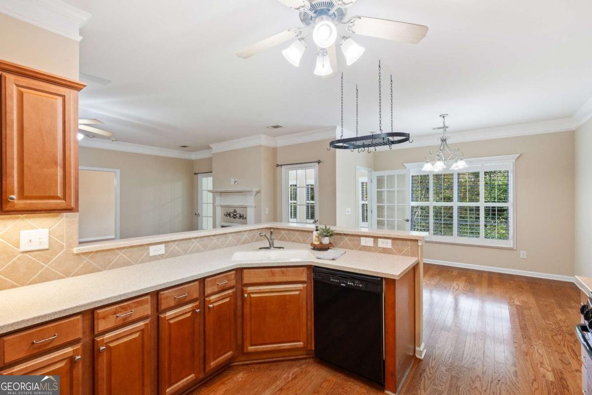 129 Holiday Road Buford - Photo 16