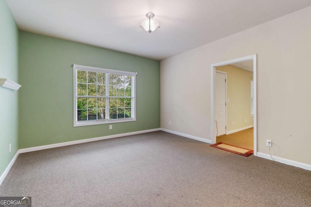 129 Holiday Road Buford - Photo 29