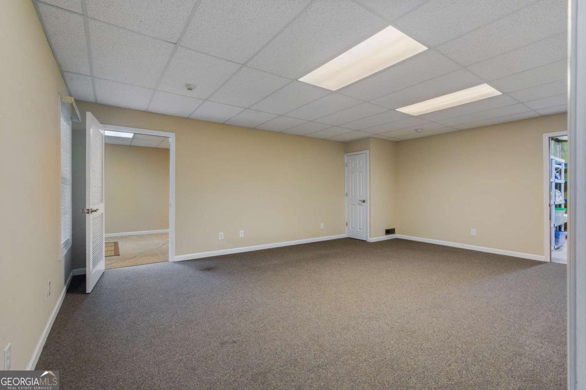 129 Holiday Road Buford - Photo 31