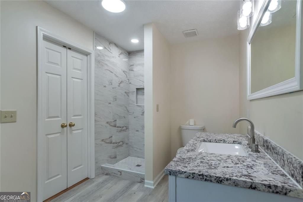 7086 Sir Galahad Way Jonesboro - Photo 10