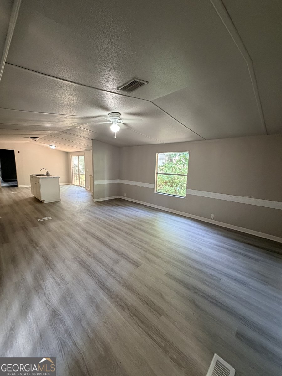 2390 Fairburn Rd Douglasville - Photo 8