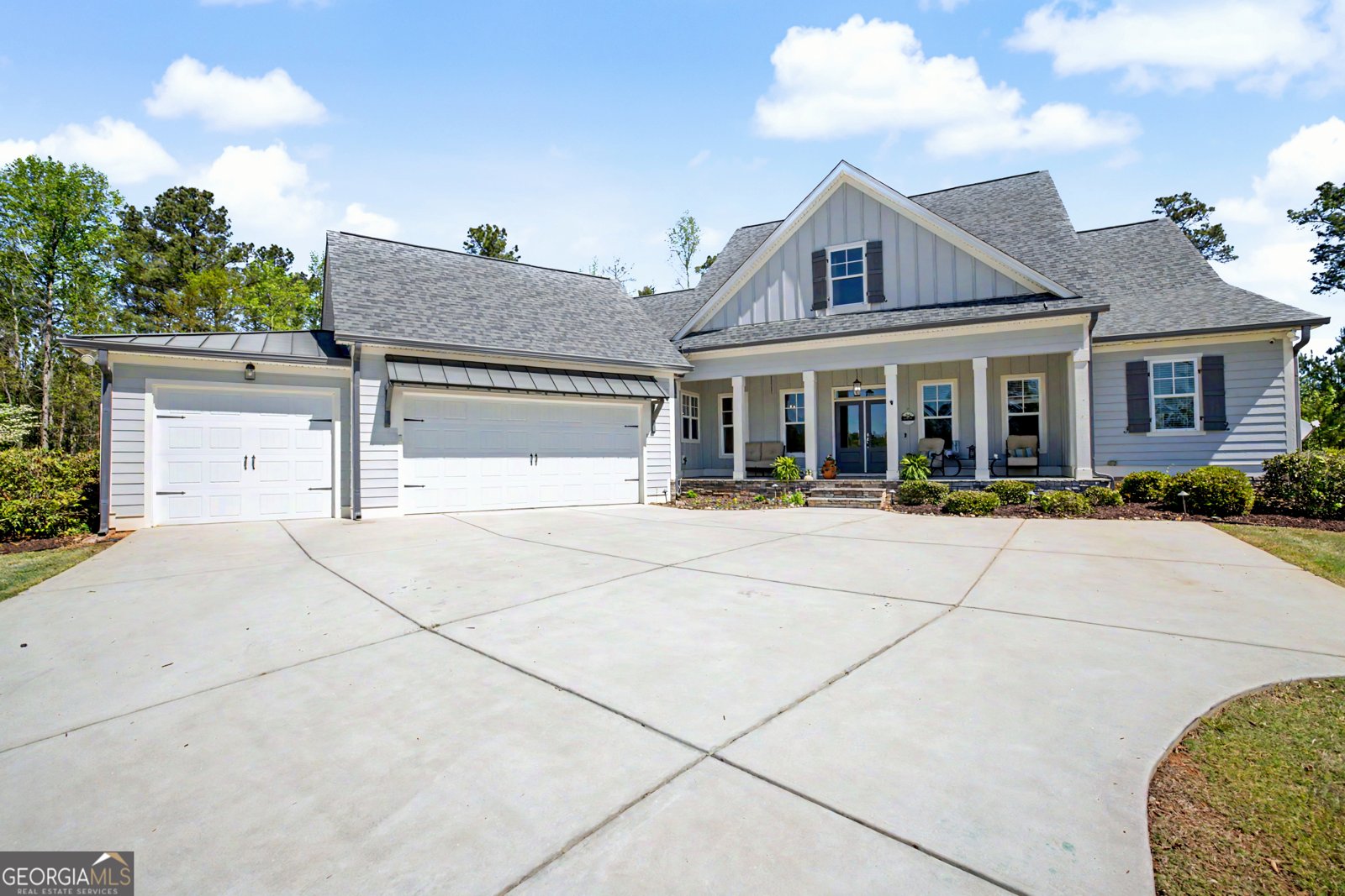 126 Raintree Court Newnan - main photo