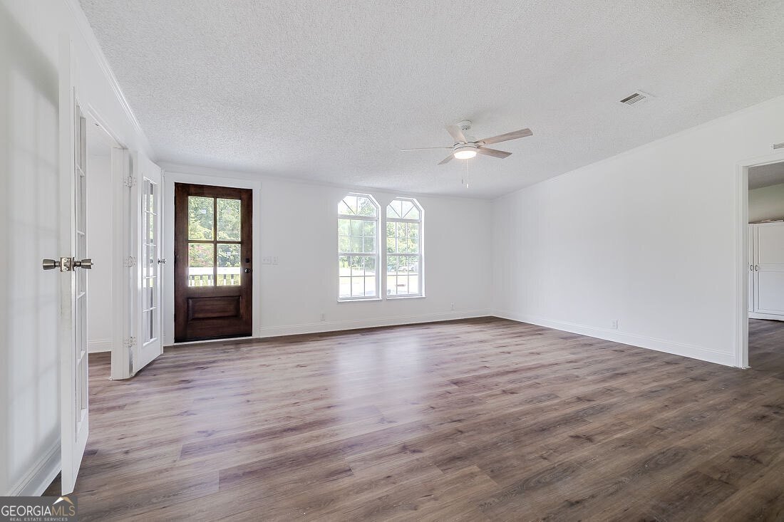 318 Samuel Smalls Sr Avenue Guyton - Photo 6
