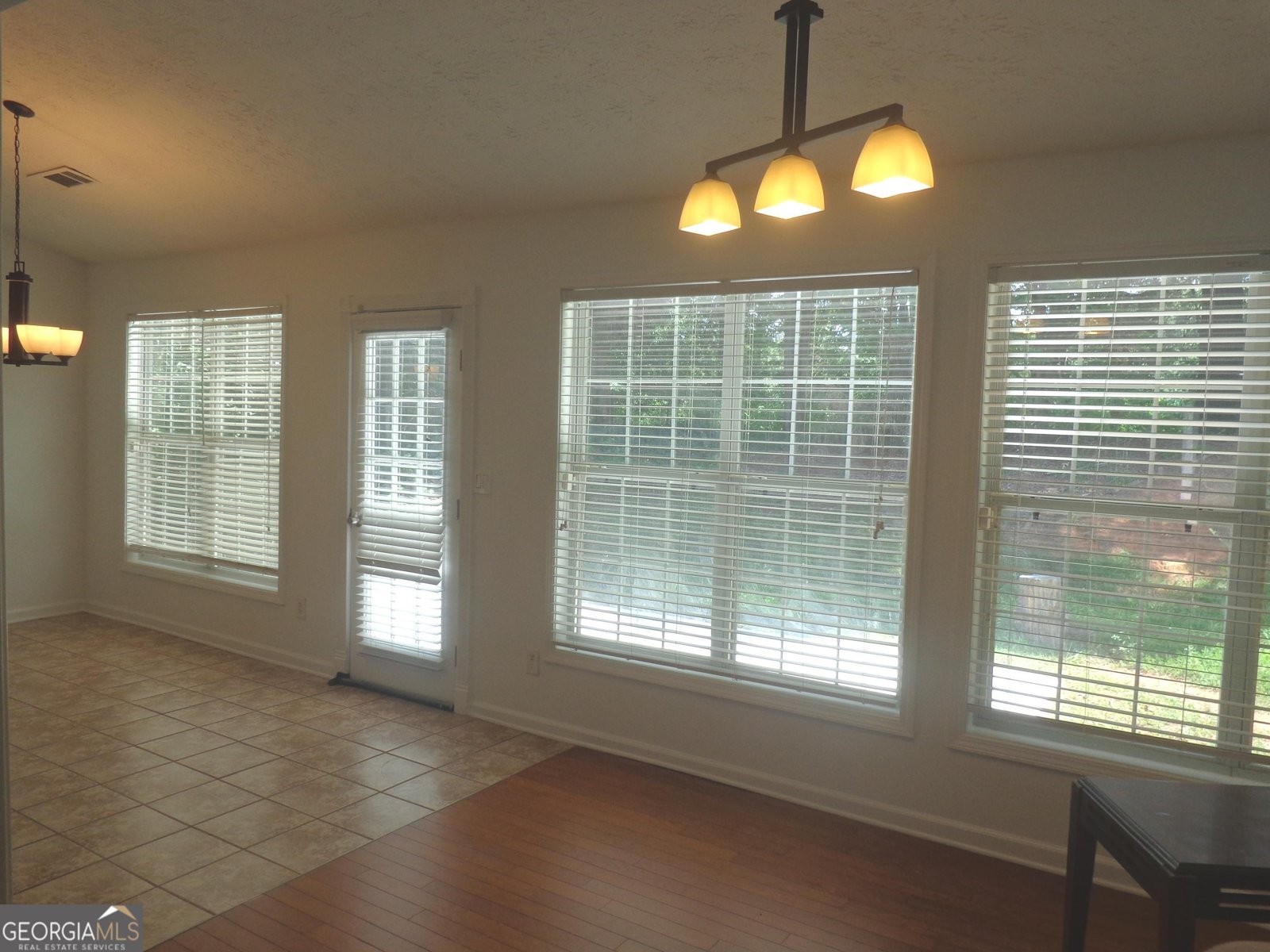 357 Kingsberry Lane Lawrenceville - Photo 10