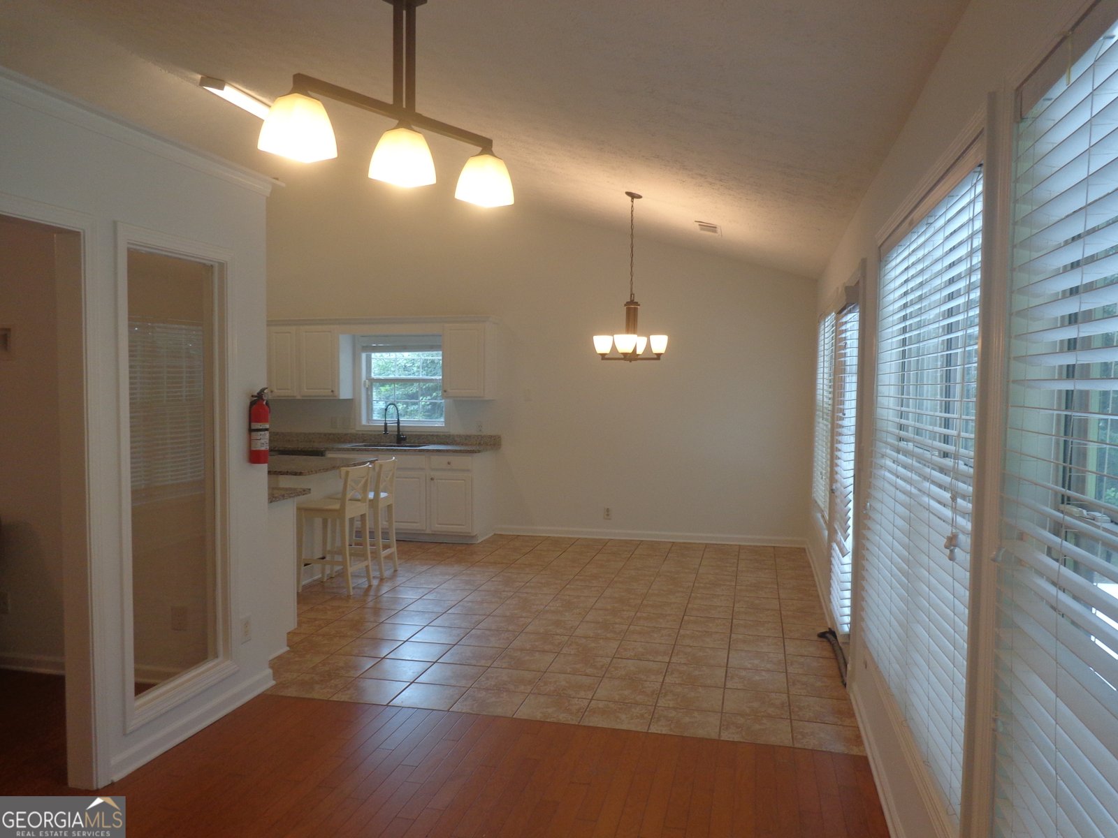 357 Kingsberry Lane Lawrenceville - Photo 19